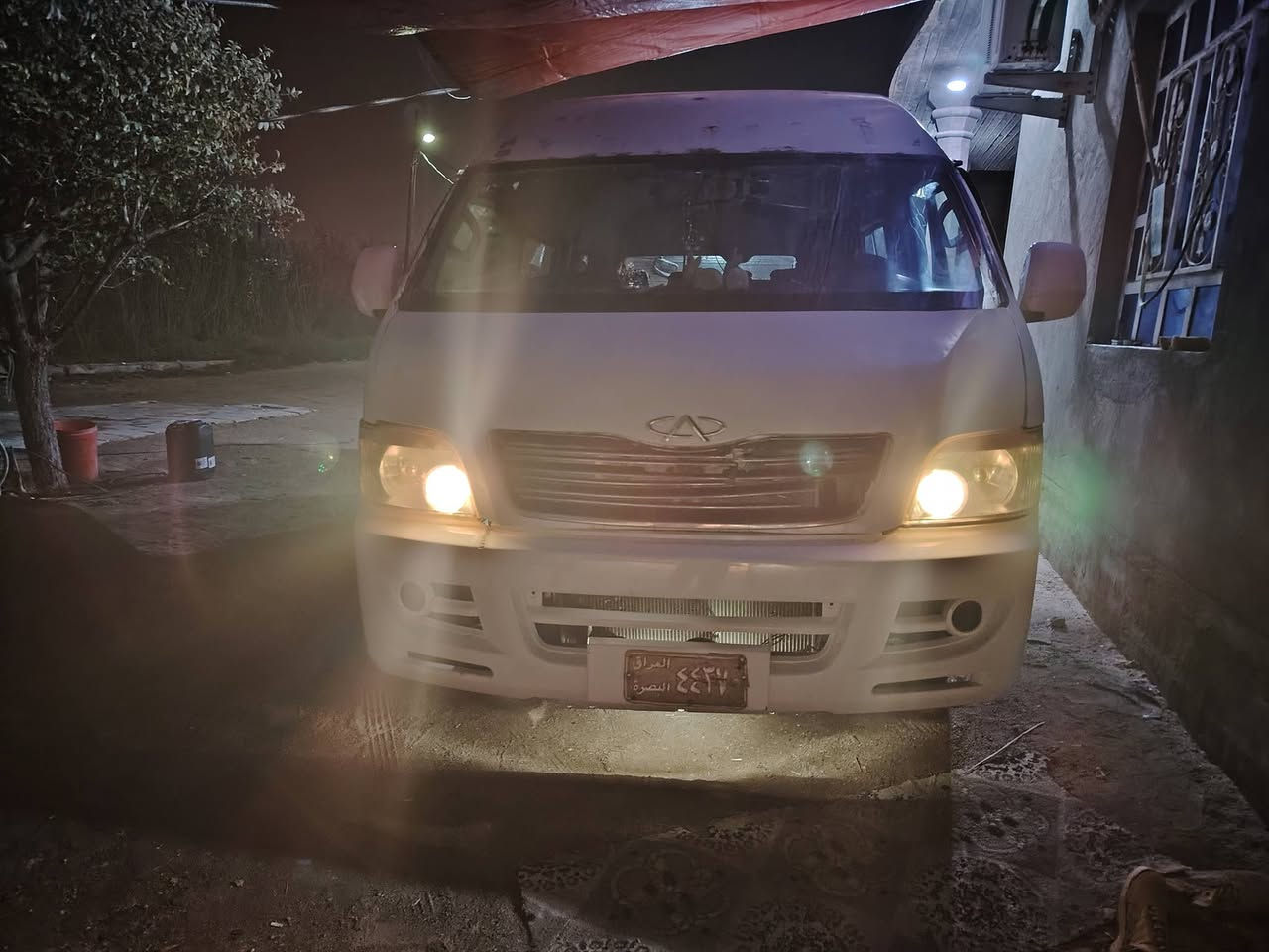 السلام عليكم  سياره شيري مديل 12    
البصره شط العرب الحوطه قرب مدرسه انس 
سياره حلوه  محرك 3000. حلوه مكينتهة لاتنقص ولا تبخر 
سياره نشطه 
رقم انكليزي  راح يكمل 
السعر65ورقه وبيها مجال 
واساب ***********
