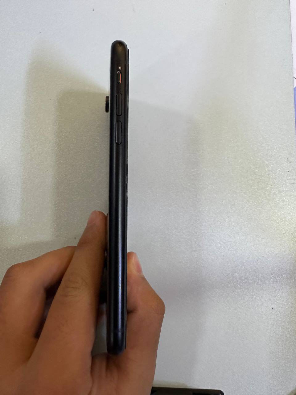 السلام عليكم
للبيع ايفون XR

ذاكره 256

بطارية 100 🔋 (مبدلة) 

تك سيم

سعر 180 بيه مجال


**إذا كنت صاحب هذا الإعلان وتريد حذفه لأي سبب، رجاءا أرسل رسالة إلى الدعم الفني**