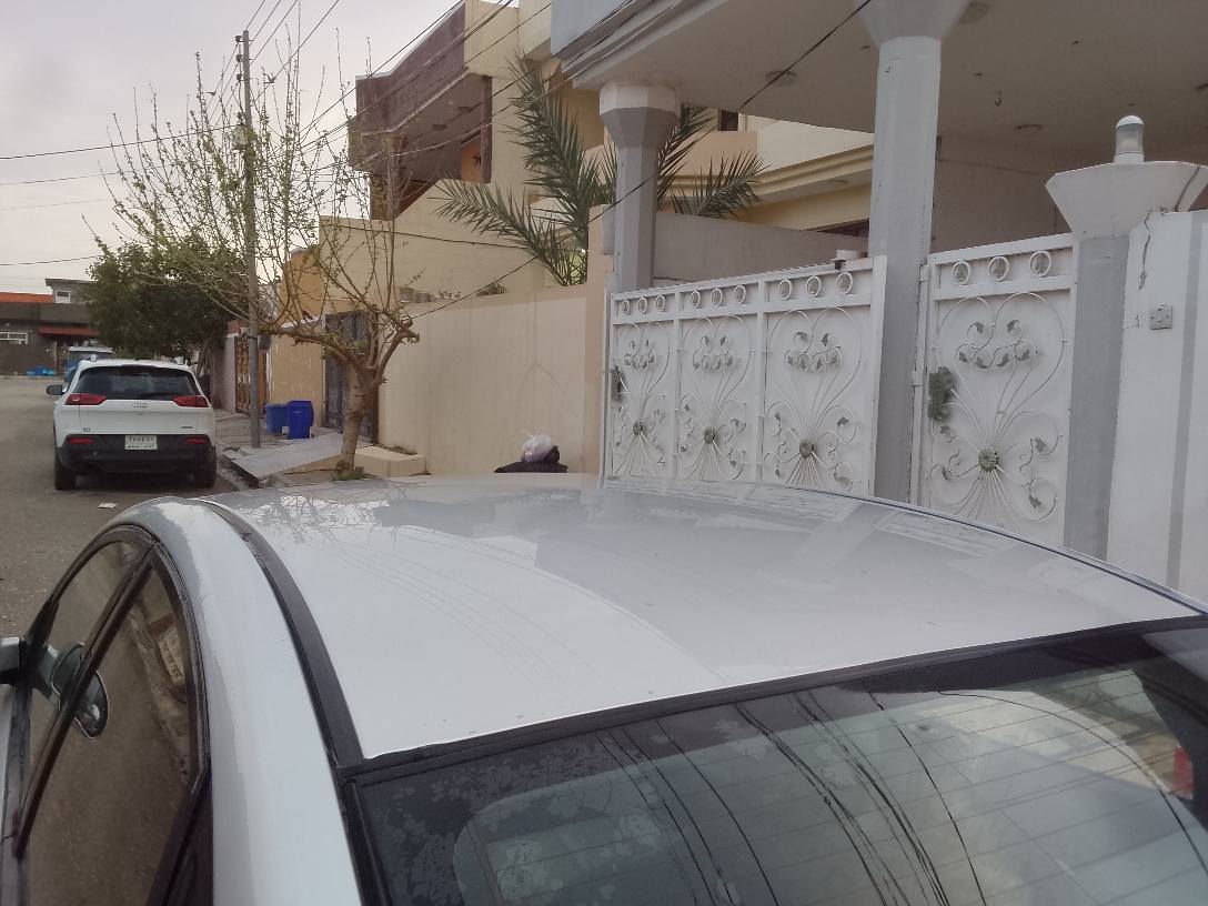 ئاڤانتي 2010براوه
گيرو مةكينةو كارةباي بةشةرت
كةڤةرو دةعم بةشةرت
هةموو گياني وةك شوشه وآية
نرخ ...49مجال
***********
شوين ..كفري كيفري, ديالى
