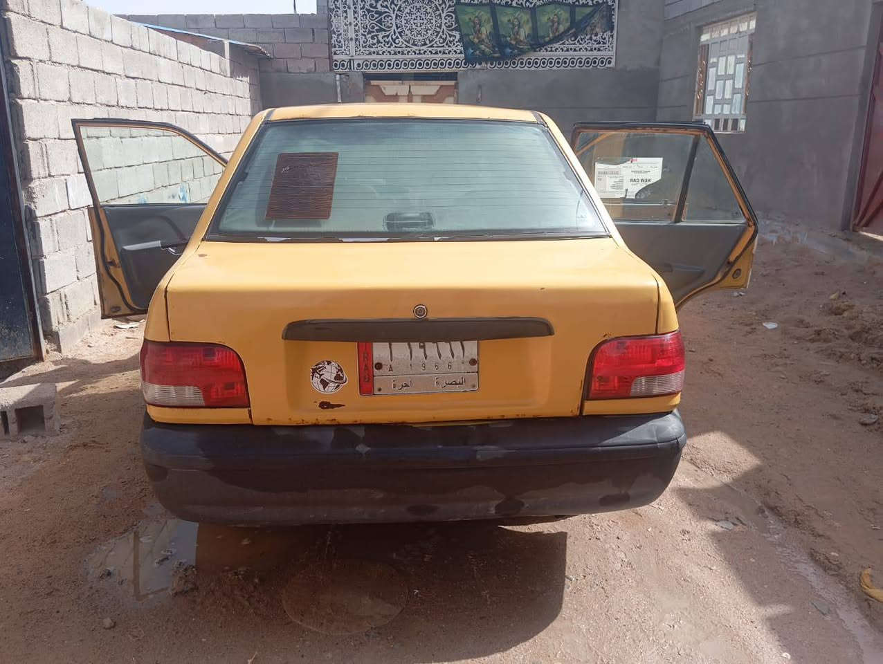 سلام عليكم شباب سيبه للبيع 2012 حلوه سياره محرك كير جاهزه ونضفه راعيها ريد تحويل سياره مال فقره شتقل بيها عل باالله جايك رمضان سنوتها منتهيه صرلها سنه ونص مكني بل بصره ابو الخصيب سعر 12 ورقه ***********
