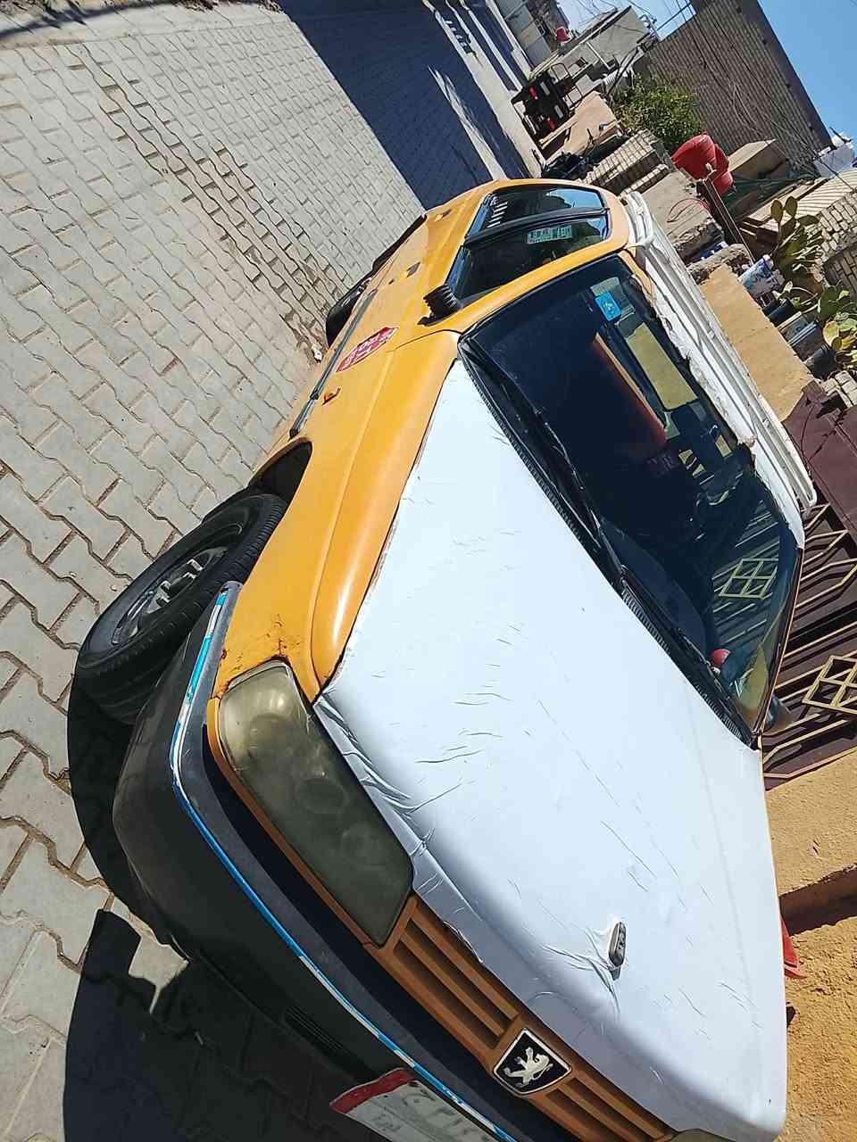 السلام عليكم بيجو رواى مديل 2009 سنويه جديده ارقام كامله نكليزي بغداد بس ع لستلام عليه غرامه او هيئه 40/50بس
تحويل ثاني يوم مكان السياره بغداد سعر السياره 20او بيه مجال بصيط لشراي
رقم بي واساب***********
