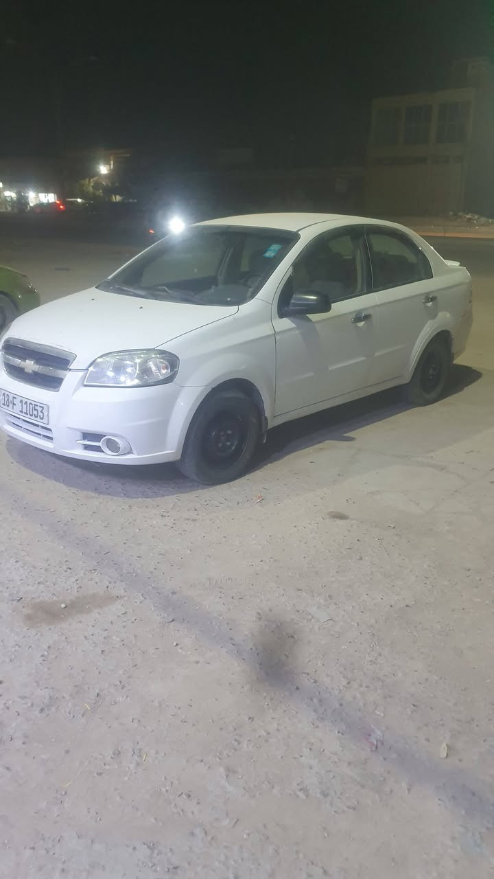 السلام عليكم
افيو موديل ١٠ للبيع

بيه جاملغات اماميه صبغ

رقم بابل هزه جديده 

محرك مفتوح كير اوتو 

سياره أحلى من الصوره

مكاني بابل هاتف 

***********     السعر ٧٢
