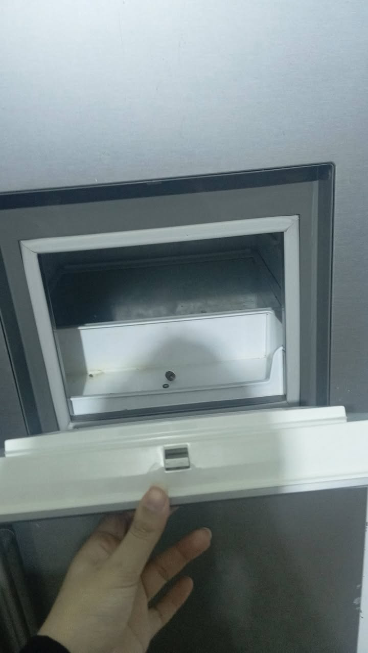 سلام عليكم ثلاجه للبيع ماعرف شبيه تشتعل بس متبرد عنوان بغداد الحريه


**إذا كنت صاحب هذا الإعلان وتريد حذفه لأي سبب، رجاءا أرسل رسالة إلى الدعم الفني**