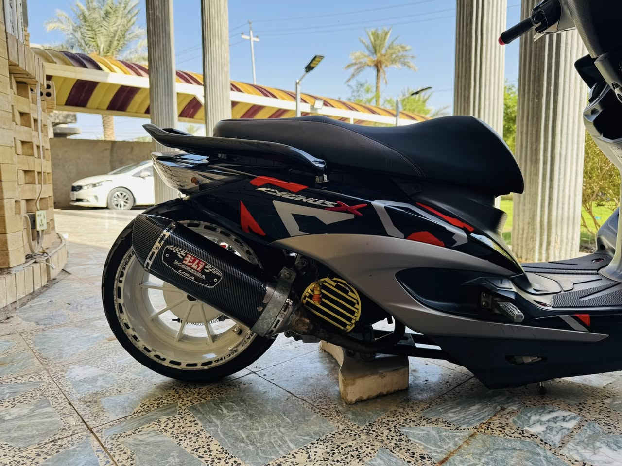 السلام عليكم من رخصة الادمنية المحترمين 
سكنس لد للبيع 
مزودة ومعروفه مكينة 58 بلاد
ويل خلفي 
شيال راجع
جكات تصعد وتنزل 
صالنصة يوشمارا
ويالة رياضي تايرات جلاتين
صدر امامي ماركة معروفة وقوية 
فلنجة ودسك رياضي 
كلجات امامي خلفي رياضي
سبايدر تي ماكس قطعتين 
لايت امامي زنون 
اشاير لد 
تدفئة 
مكانة كربلاء طويريج 
***********
