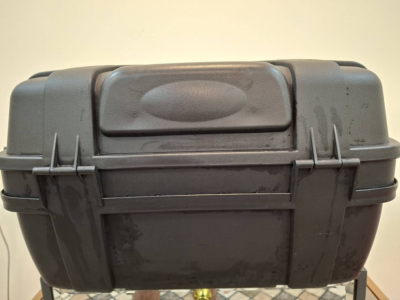 صندوك حجم كبير جدا اصلي ضد الكسر
يرهم لكل دراجه بيها سيباية
كامل ما بي نقص وياه قاعدة حديد وراسطات والبراغي
ومفتاحين
السعر ٤٥
مكاني بغداد
وبوجد توصيل لكل العراق
***********
