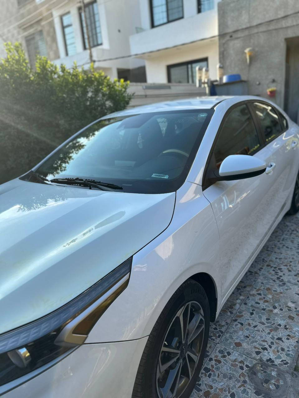 للبيع فقط
فورتي موديل 22 رقم أربيل سنويه بأسمي تحويل مباشر وشرط التحويل حادثها بنيد فقط معمر نفسه وخشم الجاملغ بارد شاصي لغد مكفول ماشيه 98 جاهزه من كلشي سعر 157 وبيها مجال بسيط مكاني بغداد الشالجيه مكلف بالنشر أي استفسار هذا رقم راعيها ‭0790 320 2402‬

‭
