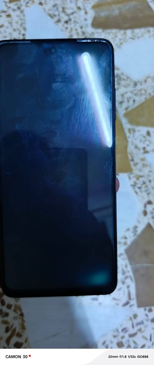 POCO X 3 NFC
بوكو اكس 3 ان اف سي

ذاكرة 128
رام 6+2=8
بطارية 5000

شحن سريع 33 واط

الجهاز مبدل شاشة اصلية شرط ولا كأنو مبدلة

كامرات واضحة

بي هاي الصفار الي ب زاوية موضح ب صور

بيجي 60 فريم

بدون ملحقات

سعر 85 وبي مجال حك جيه

ابيع فحم في فحم تجي تجيك الجهاز على راحتك عجبك خير على خير السبب لان الاكس 3 عامة يطفى الجهاز شغال شرط


**إذا كنت صاحب هذا الإعلان وتريد حذفه لأي سبب، رجاءا أرسل رسالة إلى الدعم الفني**