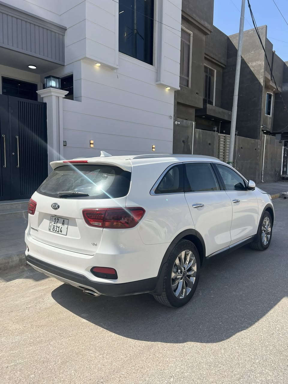 السلام عليكم سورنتو ٢٠١٩ خليجي رقم مثنى بسمي محرك سته سندر سبعه راكب بمصه حساس امامي خلفي سياره جديده العنوان السماوه رقم صاحب السياره  ‭٠٧٨٠ ٦٨١ ٧٨١٣‬
