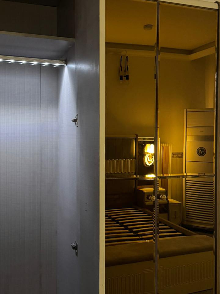 غرفة نوم تركية ضخمة نظيفة جداً جداً مستعملة فقط ٦ اشهر تحتوي على ١١ قطعة مصورة من الداخل والخارج وتحتوي ع نشرات ضوئية من دون اي اضرار او كسر 
السعر ٢ مليون وبيه مجال للعلم سعر الشراء هو ٣ مليون ونص 
للاستفسار الاتصال على الرقم
***********
او الرقم 

‭٠٧٧٨ ٠٠٥ ٧٧١٢‬
