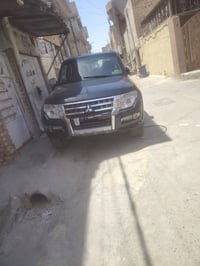 باجيرو لبيع موديل 2008سياره حلوه ومكينه وكير وكسل كفاله عامه مصبوعه حز...