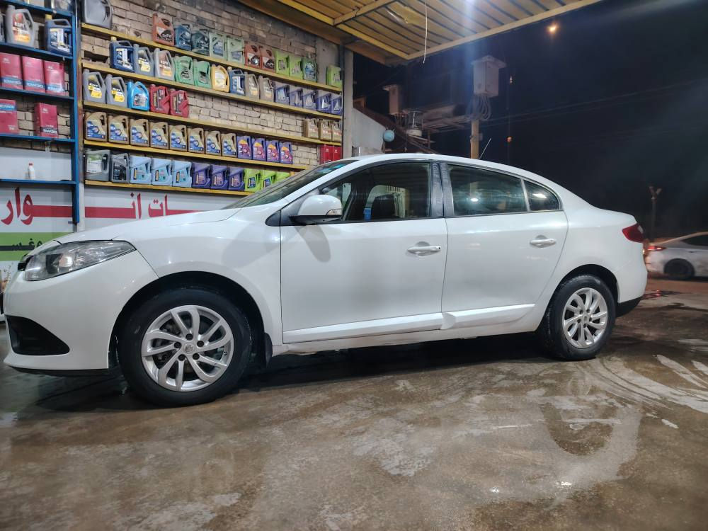 رينو فلاونس 2014
باسمي
رقم دولي

مكفولة مكينة وكير
جاهزة تخم تايرات جدد
باتري حدادية تبريد
بيها باب صبغ فقط

#سعرها 73 وبيها مجال بسيط

مكاني ديوانية
اتصال ***********
او مراسلة الصفحة ديوانية, القادسية
