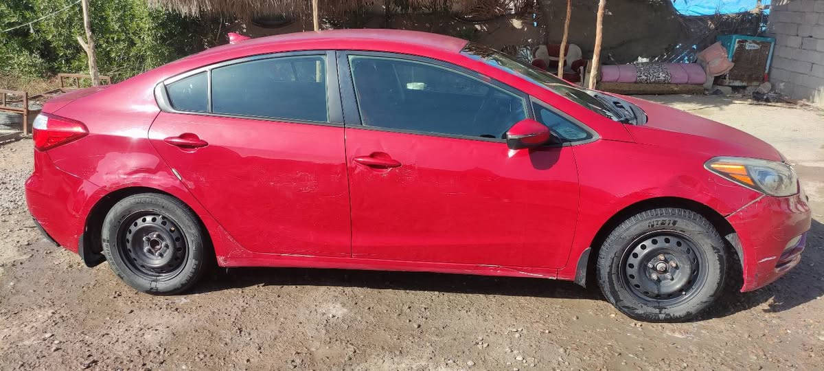 فورتي مديل ٢٠١٥ ب اسمي محرك دوش ١٨٠٠ نص فول ماشيه ١١٣ميل حادثه جاملغ وبنيد وباب السايق ملاون (مرشوش) والباقي موضح بالفديو السعر ٩٥ المكان النجف للاستفسار اكثر ***********
