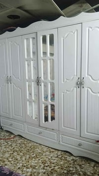 غرفة تركية • نضيفه • مراية اصلية