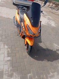 دراجه سترونج للبيع محرك مكفول دبلات اشاير كلشي شغال بريك امامي خلفي شغ...