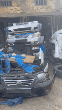 نادر الثالثة • مقابل معمل الثلج • محل قطع غيار