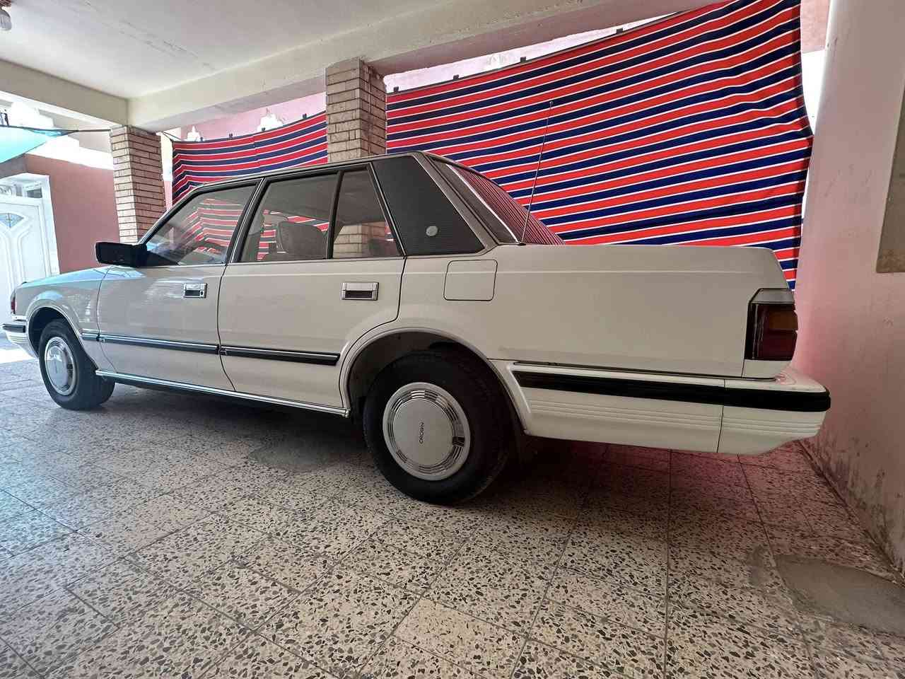 سوبر 85 ابلاديه بدون صبغ حتى الدعاميات مكفوله رقم نينوى باسمي دولي كير عادي مكان السياره  ديالى بعقوبه السعرخ85 وبيها مجال 
***********
