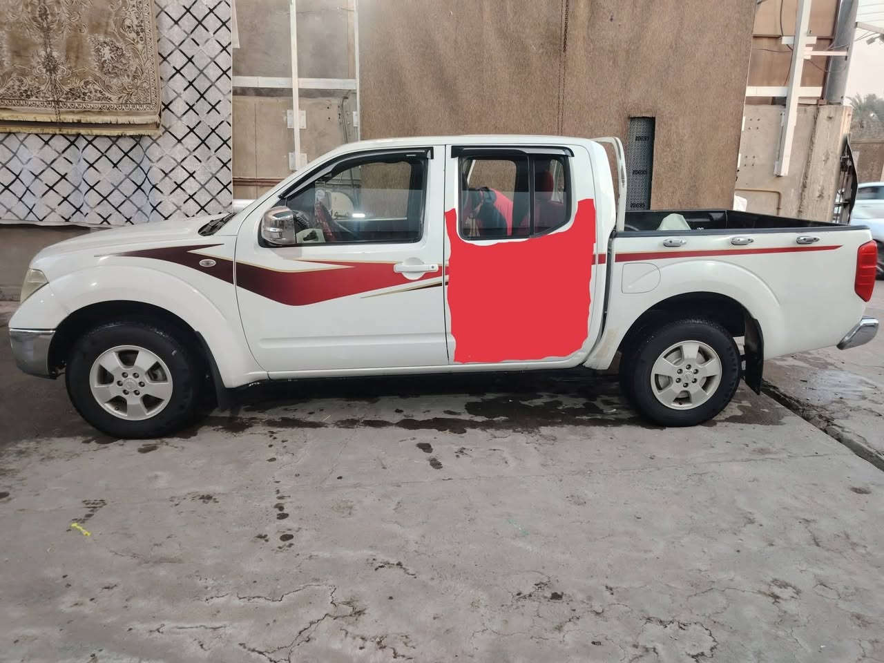 نيسان نافاره 2013سياره جاهزه تخم تاير حداديه تبريد شغال مكينه مجفته 
رقم دولي كربلاء بأسمي سعر 120
***********
