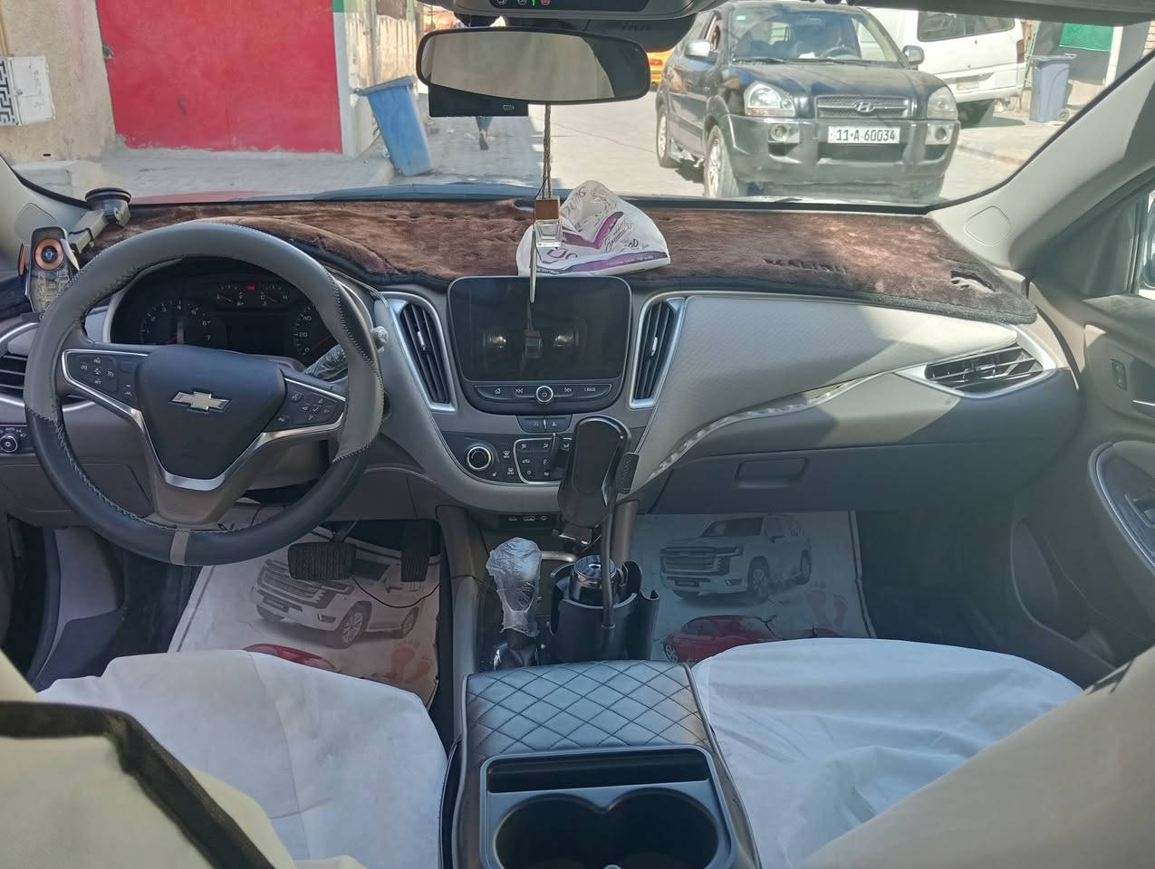 السلام عليكم 🙏🌹 لبيع بل تقسيط
رقم بغداد باسمي 
شوفـــر ماليبـــــــو LT موصفاته معروفه  موديـ2023ـل 
ألوان اسود 
حجم المحرك 1500 تيربو
المواصفات LT معروف 
رقم *********** 
(عنوان) بغداد مدينه الصدر
كافه التفاصيل  اتصل او مراسله
