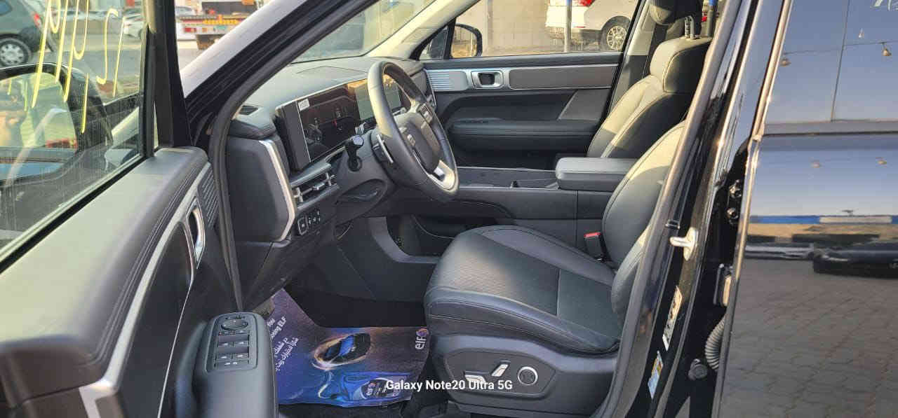 *استلام مباشر داخل منفذ سفوان*
بالإمكان إدخال السياره بكتاب شهداء

*هونـداي سنتـافي موديــ2024ـل*
*السعر195$جاهزه)فول موصفات* بدون كمرك. ستفسار ***********
