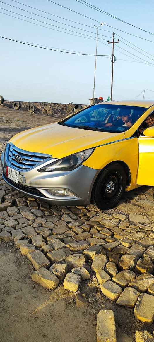 سوناتا مديل 11 امريكي سياره بسمي سنويه ل 2030 تحويل ثاني يوم رقم نكليزي تبريد تخم تاير باتري كهربايات كلهه شغاله سياره ضربتهه جاملغ يمين ومبدل. اتصل وتدلل ***********
