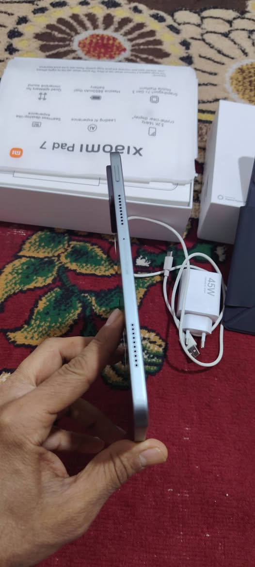 للبيع شاومي باد 7 استعمال أقل 15 يوم بعده جديد بل كارتون وماحاجه احجي مواصفاته لن الشاومي معروف شني مواصفاته حبايب كفاله عامه بل ايباد السعر 400 وبي مجال قليل


**إذا كنت صاحب هذا الإعلان وتريد حذفه لأي سبب، رجاءا أرسل رسالة إلى الدعم الفني**