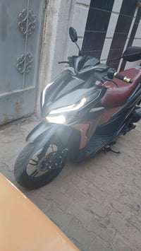 دراجه هوندا كليك (Honda Click)، دراجه يابنيه صار 6تشر نازله من رنبه  د...