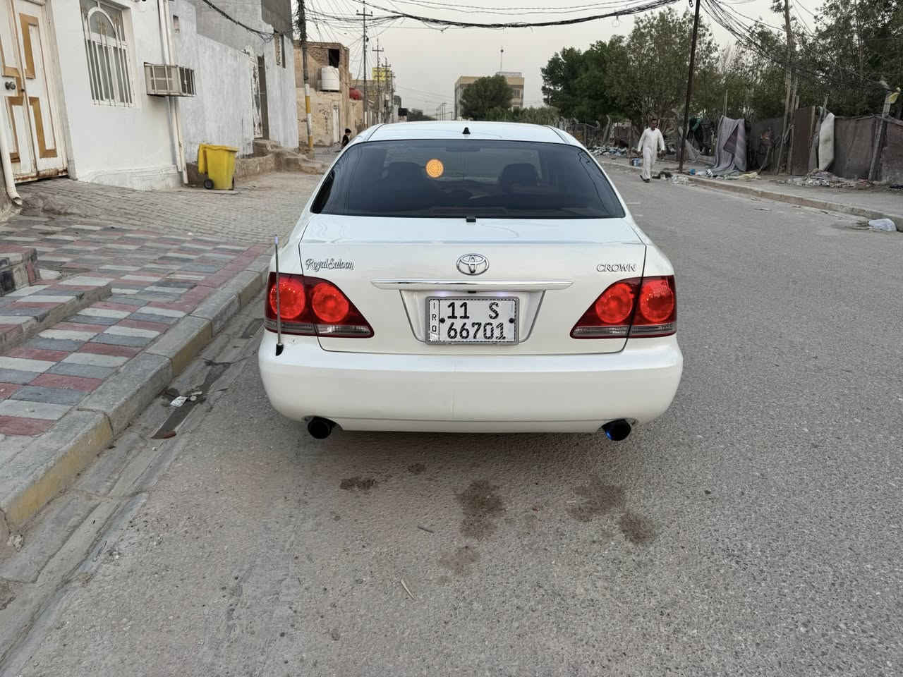 شاهينه 2004 رقم بغداد انكليزي شرط المداور  
كصت قماره بسمي 
شاصي ٨٠ دكمتين 
هزه جديد
تبريد قطعتين 
داخل بيجي 
تحوير الجوه نجف دشبول امارات 
سياره جديده معنه الكلمه 
سعر ١٣٠ بيها مجال قليل 

***********
