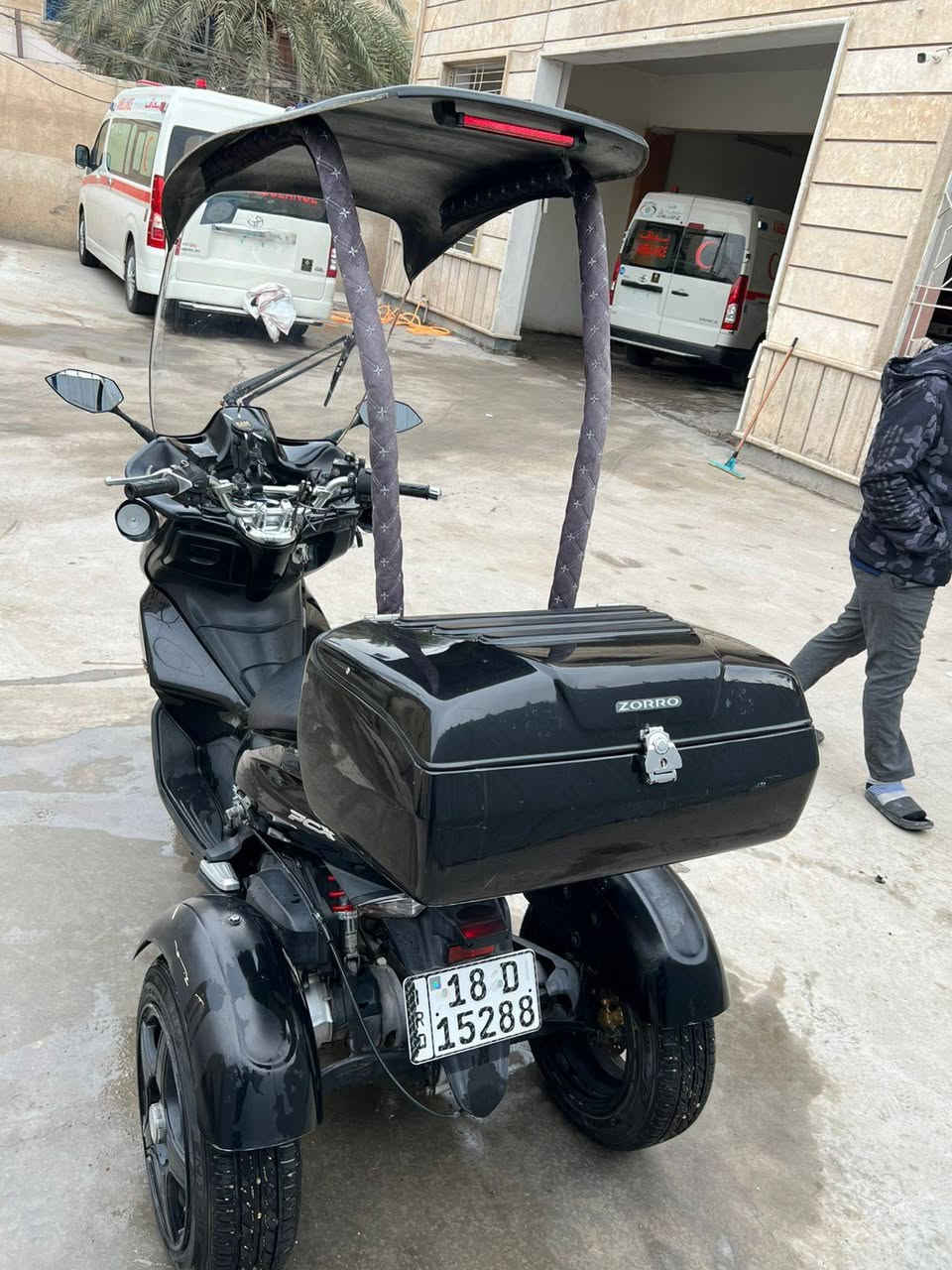 السلام عليكم بي سي اكس مكفوله اجتي من الخارج هيج مرقمه باسمي للبيع فقط مكفوله من كلشي جي بي اس شواحن ماسحه اماميه دراجه جديده كلش سعرها ٢٨ ورقه مكاني بغداد الكاظميه ***********
