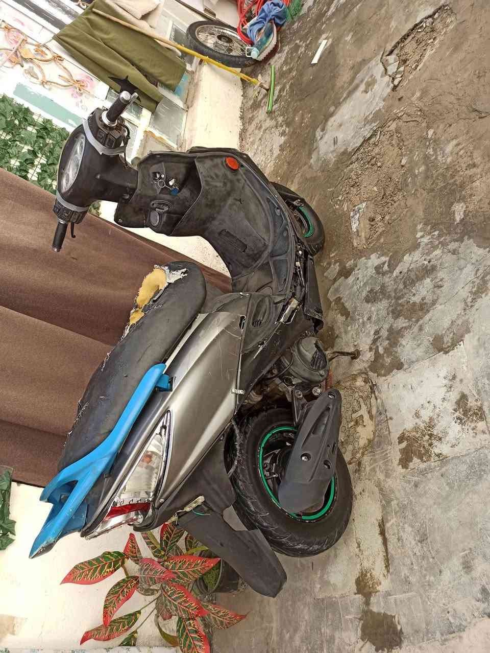 دراجه كامكو جي فور للبيع سعر 300 قفل دراجه ناعمه مفتوحه مكينه + صوت دراجه خرسه ناعمه كلش دراجه شلعتهه قويه وسريعه عوزهه فقط كفرات وكشن


**إذا كنت صاحب هذا الإعلان وتريد حذفه لأي سبب، رجاءا أرسل رسالة إلى الدعم الفني**