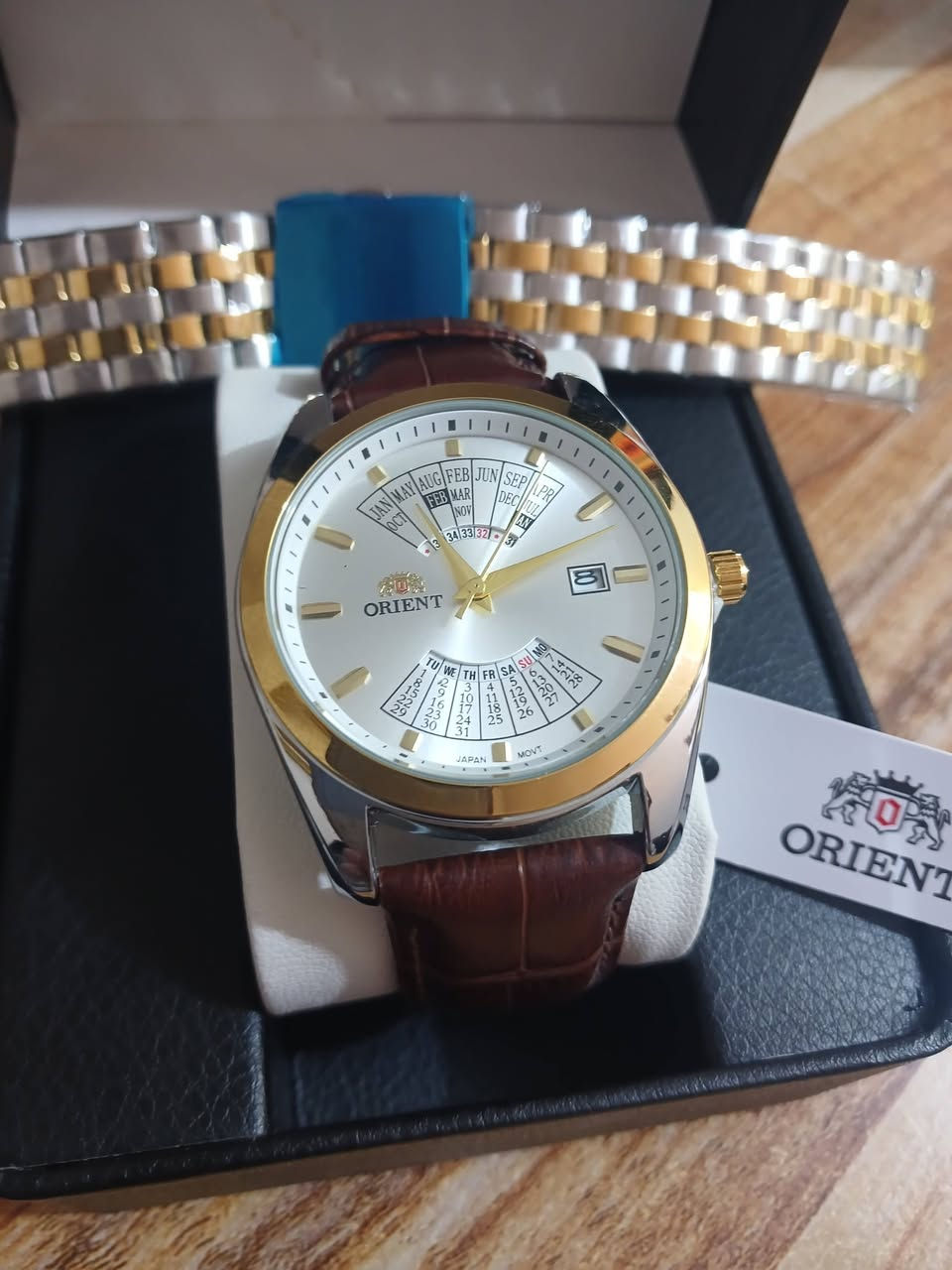 ساعه اورنيت باتري  باله جديده نظافته 100% كشخه واناقه ثقيلة الوزن
مع سير جلد وسير حديد مع علبته الاصليه 
 كوالتي عالي سعر القطعه مع توصيل ٣٥ الف مع علبه 
بالعافيه الي ياخذها
متوفره قطعه وحده فقط


**إذا كنت صاحب هذا الإعلان وتريد حذفه لأي سبب، رجاءا أرسل رسالة إلى الدعم الفني**