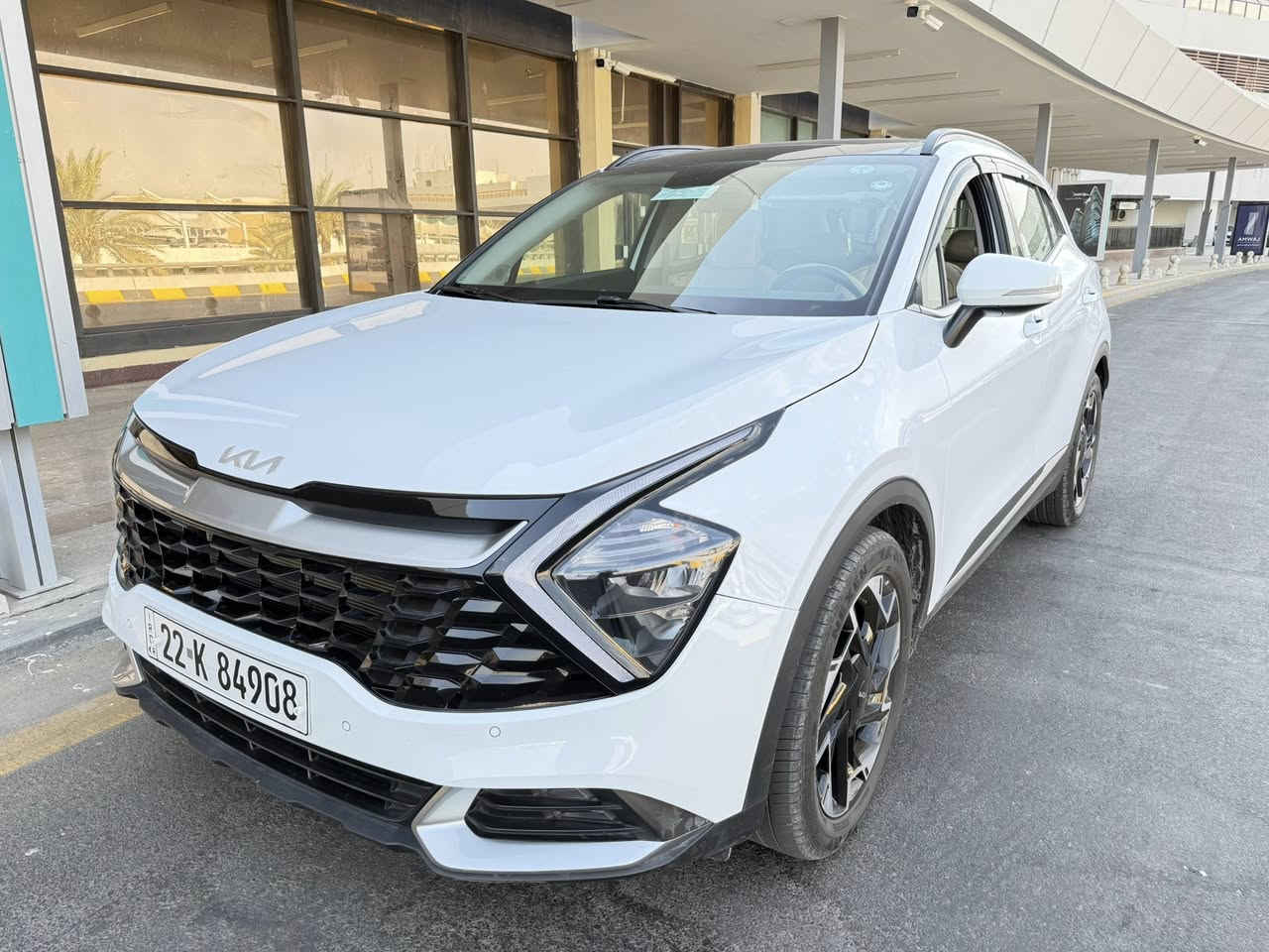 🚗 للبيع: كيا سبورتج 2024
📍 مكان السيارة: بغداد / حي الجهاد
📞 للتواصل: ***********

📊 المسافة المقطوعة: 28 كم
🛠️ المحرك: 4 سلندر – 2000cc دوش 

⚙️ المواصفات:
• فول مواصفات 1/1 البانوراما 
• مقاعد كهربائية
• بصمة تشغيل 
• شاشة وعداد ديجيتال متصلة
• مري شفط مع نظام ترحيب
• شاحن هاتف لاسلكي
• تحكم بالقيادة
• حساسات أمامية وخلفية
• تبريد قطعتين
• تدفئة بالمقاعد والستيرن
• صندوق كهربائي ذكي
• حساس إطارات (ويل)
• تشغيل عن بُعد
• مانع انزلاق
• Auto Hold
• زر للتحكم بالحساسات
• تحكم بالإضاءة

⚠️ أضرار السيارة:
• وارد خليجي
• مكفولة عام بدون أضرار ✅
• السيارة بوضع الوكالة ✅

📌 تفاصيل إضافية:
• رقم السيارة: اربيل الدولي الجديد
• لون السيارة: أبيض
