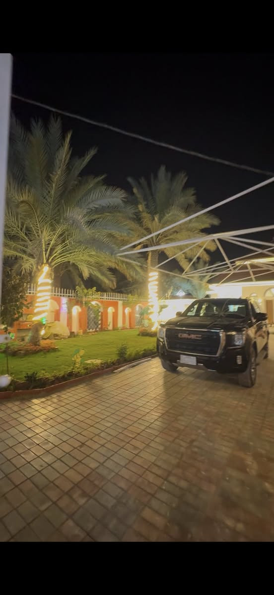 انسب فيلا في كربلاء المقدسة 🔥

فيلا بمساحة 576م 

بناء حديث وتصاميم حديثة 

شركة الساعاتي العقارية 

📍موقع الشركة حي الميلاد مقابل مجمع الدرة 

للاستفسار 
***********
***********
