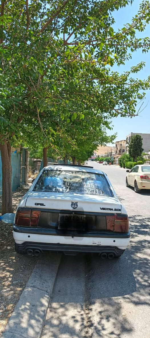 Opel vectra     مەکینەی  20 ئۆتۆماتیک    گێڕو مەکینەی بەشەرت ئەوەلیات بەشەرت     25گەڵاو مەعمەلە                ***********    *********** شمشمل, السليمانية

