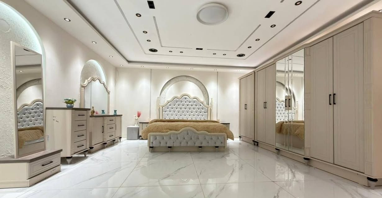 *تم وصول موديل صحره كانتريMdf  صبغ حراري تركي معمل دافنس الاصلي 

*9 قطع*  
    
قياسات ضخمة 
كنتور وملحق 370سم 
ارتفاع 230سم 
برغي وجوي حديد وضهر بلوك 

✅  ارتفاع السرير 175سم 
 السرير مخزن 
✅ عرض الميز تواليت 150سم 
✅ المصنع الأصلي
✅ سجه ثلاثيه 
  رفوف اضافيه داخل الكنتور 
  مجرات اضافيه داخل الكنتور 

السعر مليونين و600 الف


**إذا كنت صاحب هذا الإعلان وتريد حذفه لأي سبب، رجاءا أرسل رسالة إلى الدعم الفني**