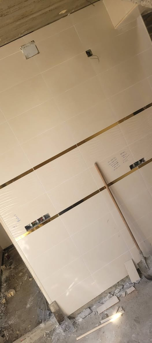 ابو سليم المصري لجميع تطبيق انواع السيراميك والبورسلين والكاش والمرمر وبفضل الاسعار في انحاء بغداد سرعه في الاداء دقه في العمل الاستفسار رقم التلفون  ***********بواتساب
