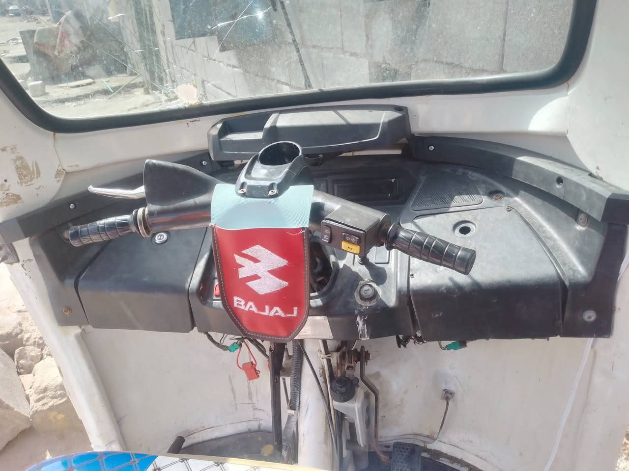 ***********
سلام عليكم تكتك 20 طابه بل 21 مكينه مفتوحه مره وحده البدي حلو تكتك كاعده أوراق اصوليه بسمي تكتك مكاني موفقيه سعر 4250 وبيه مجال الطبيب رقم موبايل
