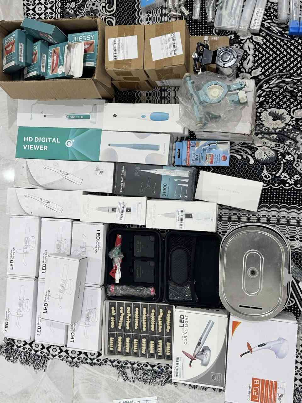 ادوات اسنان للبيع للتواصل خاص او واتس ***********
