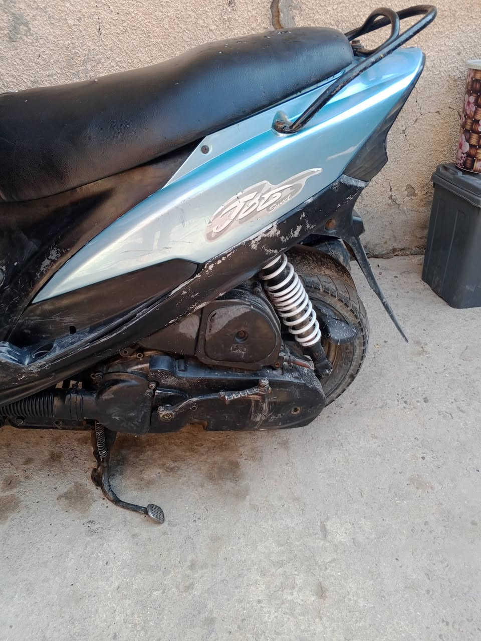 ماكس منغولي سرعة120مكينة لا تنقيص ولا تبخير ولا نضوح شغالة نكرة بي وقت سلف هندر كهربيات شغالة السعر 275مستعجل عل البيع  مكاني بغداد حي الجهاد *********** اوراق كاملة
