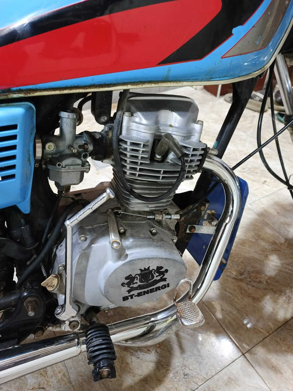 دراجه موديل 2019
السعر ب350 وبيه مجال 
محاويل ناحيه لامام 
‏‪***********‬‏
