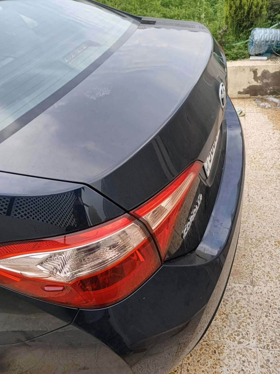 السلام عليكم كورلا للبيع موديل 2017 وارد امريكي محرك مامفتوح 18 حجمه كير تبريد طخم تاير شرط تحويل رقم دهوك دولي ضرر نص جاملغ امامي السيارة جاهزة وحلوه حيل السعر 130 وبيها مجال للشراي رقم الهاتف***********العنوان موصل
