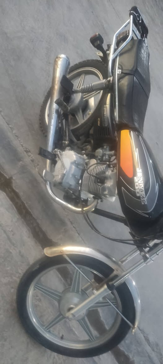 مطور البيع خمسه كير نضيف موديل 2018 اوراق كامله بي 4وراقات كمرك سعر 370وبي مجال مطور خير من الله مكاني ديالئ جلولاء  هي رقمي***********
