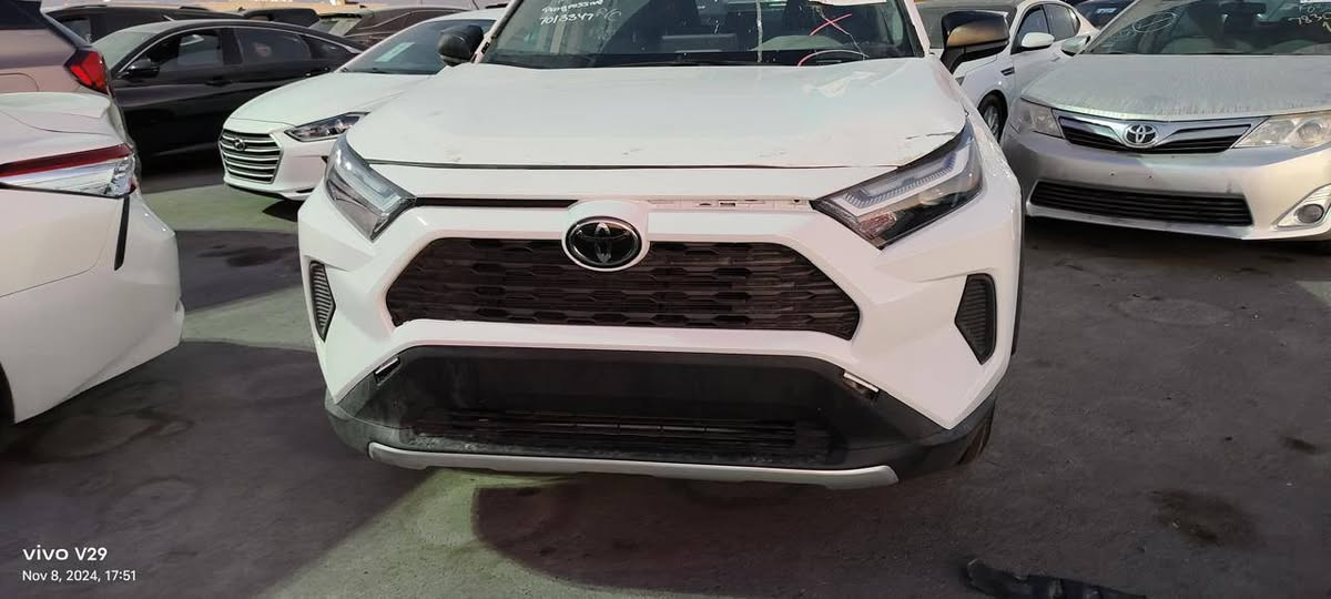 السلام عليكم
مكلف بل نشر

‏

‏راف فور  موديل 2024 

‏

‏لون ابيض سياره جديد زيرو

‏ماشي 21 الف

‏نضيفه حييل شرط

‏

‏رقم أربيل دولي 

‏ 

‏ فئة LE 

‏

‏كير محرك شرط 

‏

‏تايرات طخم جدد 🌑

‏

‏تبريد ثلجج ❄️

‏

‏تدفئة ناررر🔥

‏

‏____________________

‏

‏شاشة كبيرة  

‏

‏رادار امامي 

‏

‏نقطة عمياء تحديد مسار

‏

‏تحكم استيرن جهتين 

‏

‏تبريد قطعتين لمس 

‏

‏لايت امامي ابيض

‏

‏ضررها قطعة وحده فقط جاملغ اليسار

السعر 260

اتصل على هذا الرقم ***********
