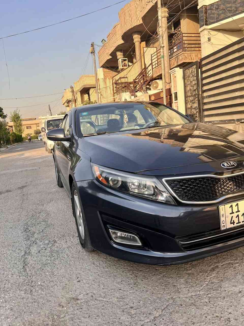 السلام عليكم للبيع كيا اوبتما امريكي
موديل 2015 
حادث بنيد فقط بدون دواخل وجاملغ مصبوغ اثر شخوط السياره ليبل واحد الباقي كفاله 
مكينة كير خير من الله
تبريد ثلج 
تايرات باتري جدد
اي نقص مابيها 
رقم بغداد ابسمي تحويل ثاني يوم
مكان السياره بغداد الغزاليه
السعر 113 وبيه مجال حك الجيه 
رقم الهاتف ***********
