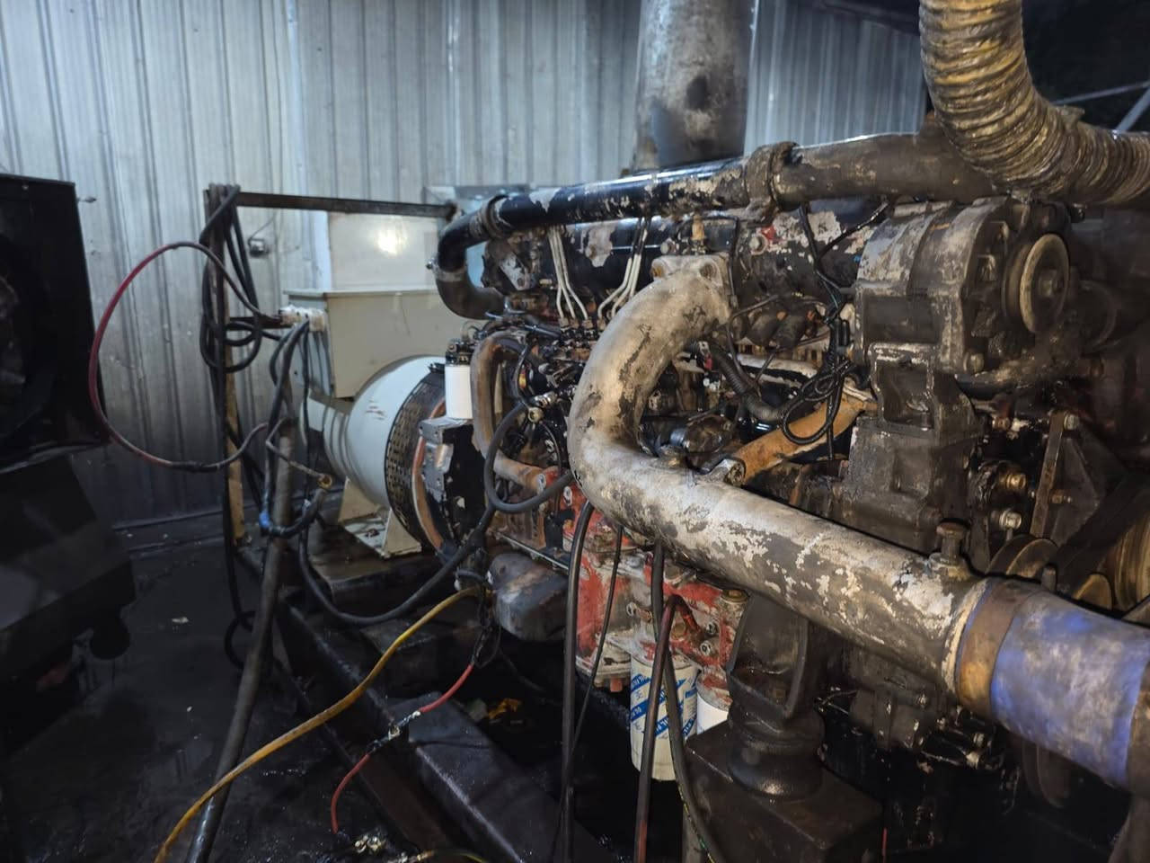 افيكو 137 سوبر وسط كهربائية بلاديه أوربي توليد ٣٢٥ ستانفور مكينه ستندر شاصي عالي راديتر ١٢٠ مكان بغداد سيديه اتصال هاتفي ***********
