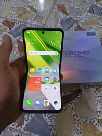 أنفنكس زيرو فليب • شاشة مطوية • ٥١٢/١٦