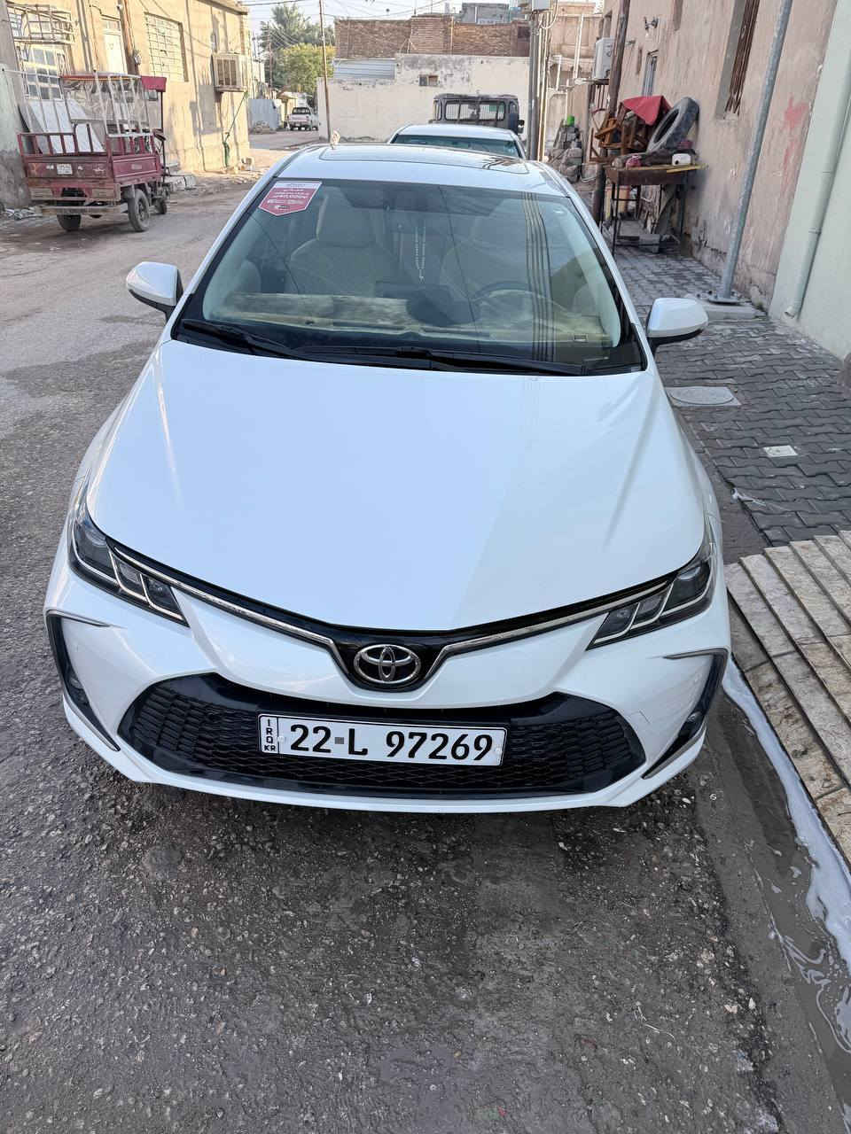 معروض للبيع سيارة نوع: تيوتا كورلا موديل: ٢٠٢٤ خليجي ضمان شركة العملاق الاحمر رقم اربيل ماشيه: " ١٣.٠٠٠ الف  "
بصمه + قطعتين تبريد + فتحة سقف 
فول تحكم استرين + شاشه ديجتال + حساسات اماميه خلفيه + نضام سبورت+ مري كهربائية
وباقي المواصفات المعروفه مكفوله من الصبغ والتبديل بيها فقط رصعة مقدار اصبع معالجة ولا ترى  بالعين في البنيد ، سياره جديده  
     السعر : ٢٠.٠٠٠$  
مكان السيارة نجف
الرقم للاستفسار: ‭***********
