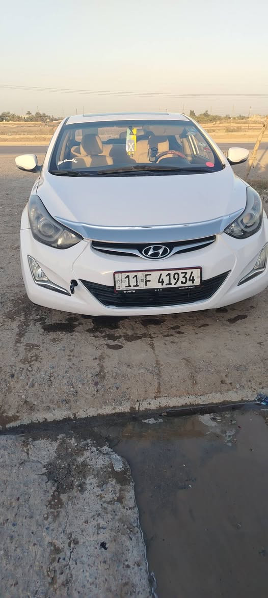 النتراء ابيض خليجي موديل ١٦
بيها جاملغ وبنيد مصبوغات  بدون دواخل بلعراق
فول مواصفات ماعده البصمه
تخم تاير
مدوشمه عام
مكانها ديالى بعقوبه
السعر ١١٥ وبيها مجال
***********
