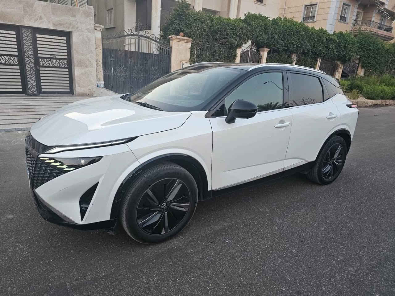 🚘 للبيع — Nissan Qashqai 2025 🚘
✨ أعلي فئة “Tekna”

✨ عداد 30 ألف كيلو 

✨ فابريكة بالكامل

✨ صيانات توكيل بالكامل

✨ رخصة سنتين

✨ مرور الجزيرة

✨ فيلم حماية بروتكشن بضمان 10 سنين

🔹 بانوراما

🔹 كراسي كهرباء + ميموري

🔹 فرش جلد فاخر

🔹 شنطة كهرباء

🔹 هيد أب ديسبلاي

🔹 Apple CarPlay

🔹 شاحن وايرلس

🔹 بصمة داخلية وخارجية

🔹 حساسات أمامية وخلفية

🔹 طارة مالتي

🔹 مثبت سرعة

🔹 كاميرا 360°

🔹 Bose Sound System

🔹 Blind Spot Assist

🔹 Lane Assist

🚗 العربية بحالة ممتازة جدًا وجاهزة للمعاينة

📍 المعاينة في الشيخ زايد

📞 للتواصل / 01028484988 الشيخ زايد, الجيزة


**إذا كنت صاحب هذا الإعلان وتريد حذفه لأي سبب، رجاءا أرسل رسالة إلى الدعم الفني**
