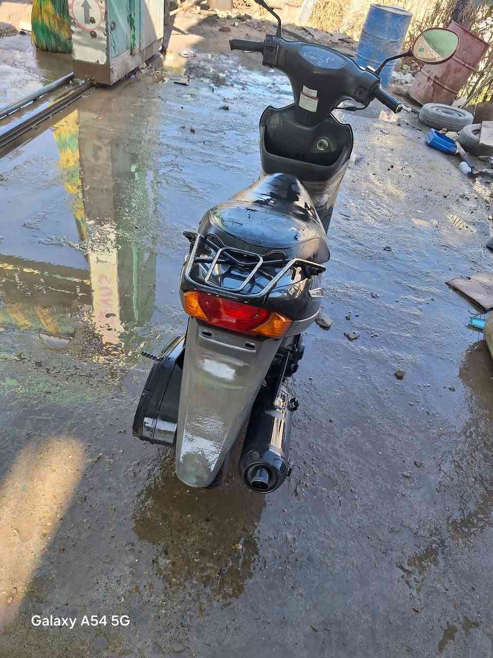 دراجه ادرس سازوكي ياباني 500 وبيه مجال الموقع الفحامه قرب جزيره بغداد السياحيه ***********
