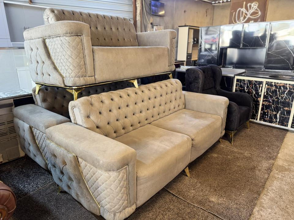 اثاث باله تركي تخم تركي كاونتر ديوان كلشي متوفر اسعار 
مناسبه اثاث نضيف العنوان بغداد/ المدائن 
للاستفسار ***********📞
متوفر توصيل داخل بغداد 🚚
